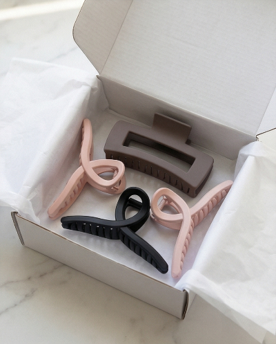 Mili Jae Large Shark Claw Hair Clip