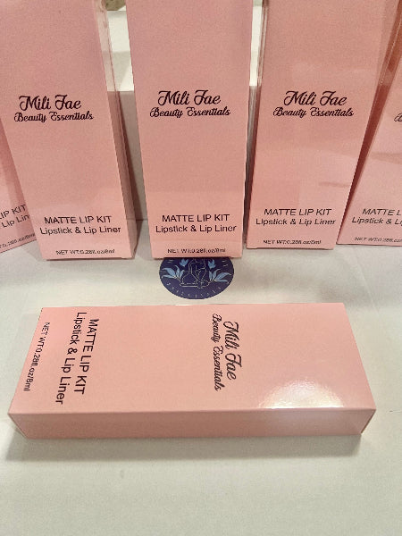 Matte Lip Kit (Lipstick + Lip Liner) 2 in 1